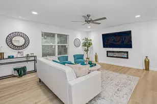 4025 Tacoma St, Irving, TX 75062 - Photo 9