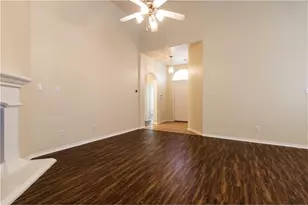 5000 Royal Burgess Dr, Fort Worth, TX 76135 - Photo 7