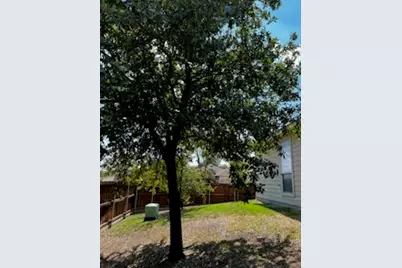 5000 Royal Burgess Drive, Fort Worth, TX 76135 - Photo 25