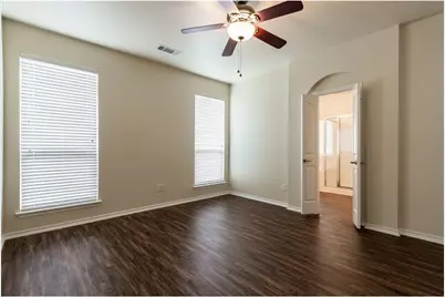 5000 Royal Burgess Drive, Fort Worth, TX 76135 - Photo 19