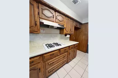 1008 Pine Tree Lane, DeSoto, TX 75115 - Photo 7