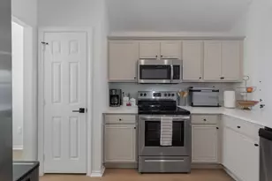 2827 St Martin Dr, Lancaster, TX 75146 - Photo 13