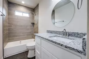 4220 Hamilton Ave, Dallas, TX 75210 - Photo 13