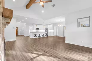 239 Colonial Dr, Mabank, TX 75156 - Photo 9