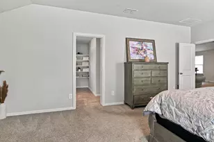 7933 Twin Frks Dr, Fort Worth, TX 76131 - Photo 19