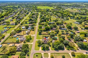610 Shallow Creek Dr, Oak Leaf, TX 75154 - Photo 35