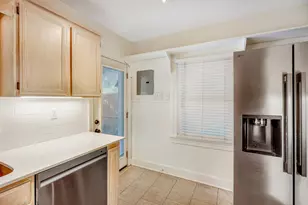 5411 Stoneleigh Ave, Dallas, TX 75235 - Photo 9