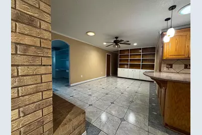 438 Southern Oaks Drive, Lake Jackson, TX 77566 - Photo 5