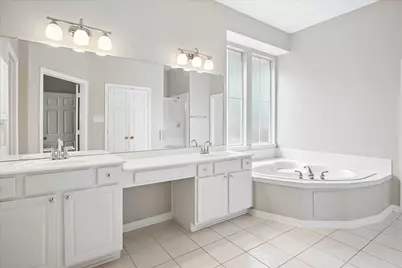 5104 Arbor Hollow Drive, McKinney, TX 75072 - Photo 15