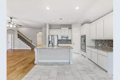 909 Longhorn Drive, Aubrey, TX 76227 - Photo 15