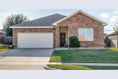 540 S Heights Drive, Crowley, TX 76036 - Photo 1