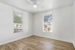 1419 E Waco Ave, Dallas, TX 75216 - Photo 13
