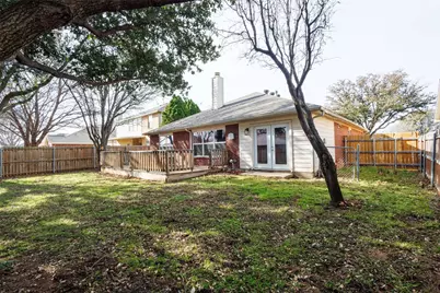 1105 Hillwood Drive, Saginaw, TX 76179 - Photo 15