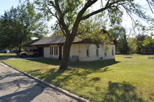 2603 Mayo St, Commerce, TX 75428 - Photo 3