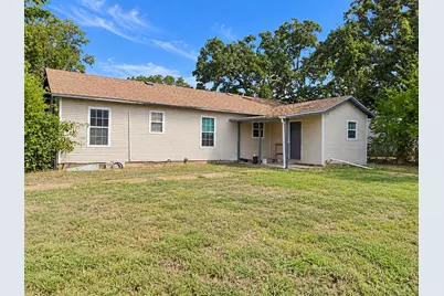 512 E Charles Street, Riesel, TX 76682 - Photo 11