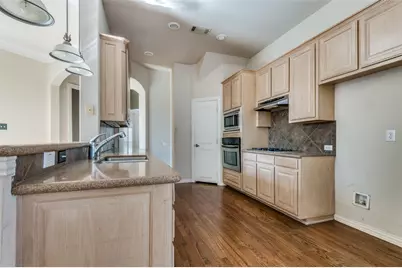 1014 Ricci Court, Irving, TX 75062 - Photo 13
