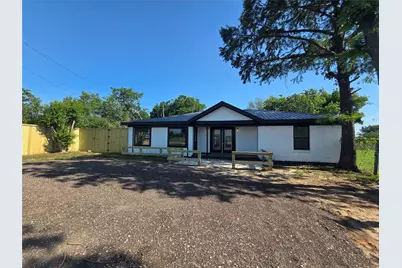 912 W Main Street, Quinlan, TX 75474 - Photo 1