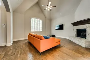 2501 Lady Viviane Ln, Lewisville, TX 75056 - Photo 13