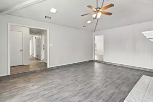 438 Blueridge Dr, Duncanville, TX 75137 - Photo 5