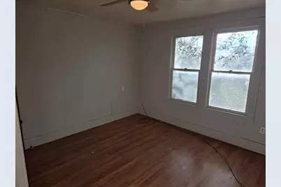 809 W 3rd Street, Clarksville, TX 75426 - Photo 7