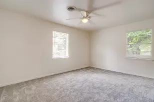 128 SE Robert St, Burleson, TX 76028 - Photo 19