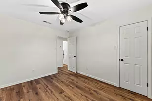 421 Dearborn St, Waco, TX 76704 - Photo 17