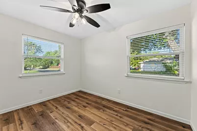 421 Dearborn Street, Waco, TX 76704 - Photo 21