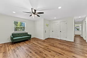421 Dearborn St, Waco, TX 76704 - Photo 9