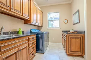 1903 Harbor Lakes Dr, Granbury, TX 76048 - Photo 31