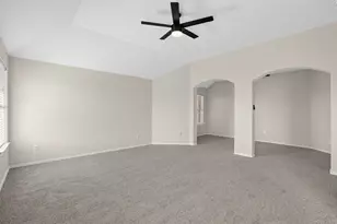 6408 Canyon Lake Dr, Dallas, TX 75249 - Photo 23