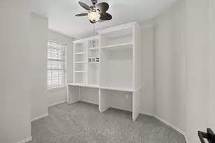 6408 Canyon Lake Dr, Dallas, TX 75249 - Photo 17