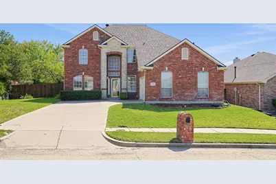 6408 Canyon Lake Drive, Dallas, TX 75249 - Photo 1