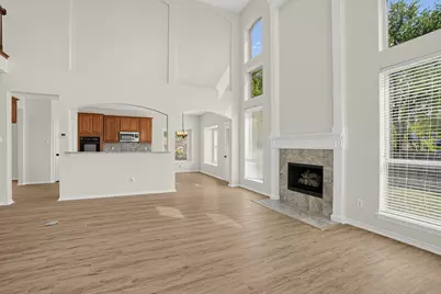 6408 Canyon Lake Drive, Dallas, TX 75249 - Photo 9
