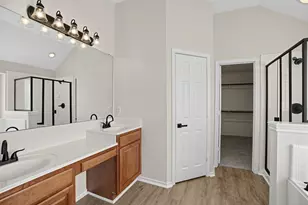 6408 Canyon Lake Dr, Dallas, TX 75249 - Photo 15