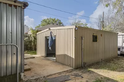 2424 Handley Drive, Fort Worth, TX 76112 - Photo 19