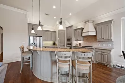121 Montgomery Drive, Keller, TX 76248 - Photo 5