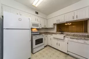 885 Dublin Dr, Richardson, TX 75080 - Photo 9