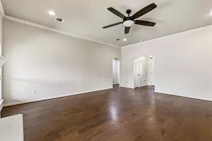 2122 Valley Dr, Weatherford, TX 76087 - Photo 5