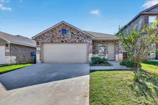 112 Running River Dr, Boyd, TX 76023 - Photo 1