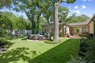 1225 Kelpie Ct, Fort Worth, TX 76111 - Photo 35