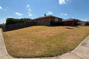 2733 Ingram Cir, Mesquite, TX 75181 - Photo 5