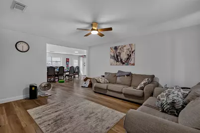 8642 Barclay Street, Dallas, TX 75227 - Photo 3