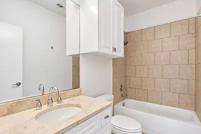 2606 Shelby Avenue #206, Dallas, TX 75219 - Photo 11