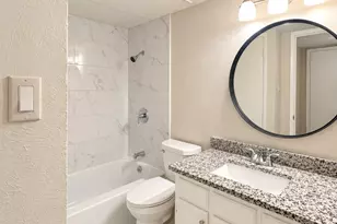 8067 Meadow Rd, Dallas, TX 75231 - Photo 17