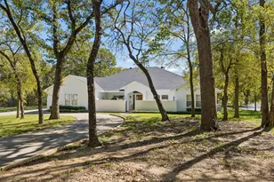 951 Oak Hill Ct, Cross Roads, TX 76227 - Photo 1