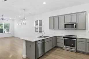 2825 Stanley Ave, Fort Worth, TX 76110 - Photo 13