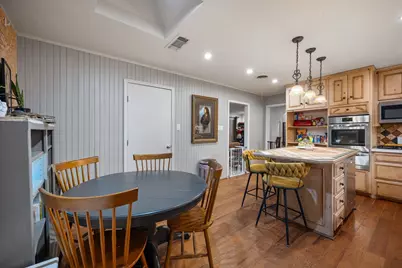 5420 Mallory Drive, Haltom City, TX 76117 - Photo 9