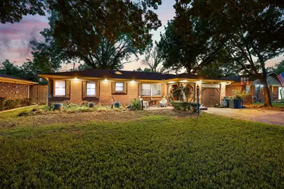 5420 Mallory Drive, Haltom City, TX 76117 - Photo 3