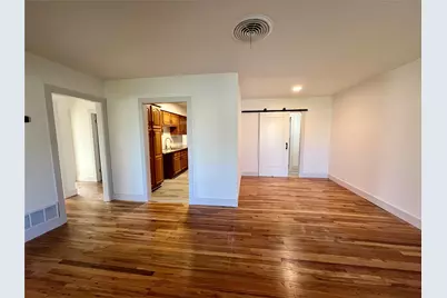 909 Hallum Street, River Oaks, TX 76114 - Photo 11
