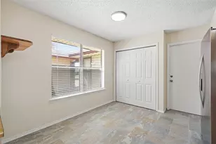 2406 Amber Hill Ln, Euless, TX 76039 - Photo 15